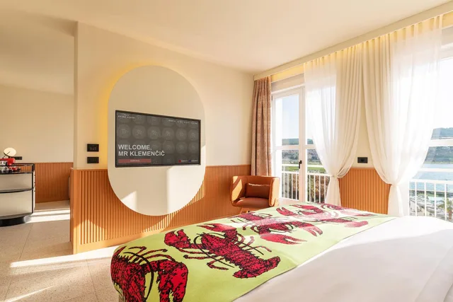 Executive, Suite, Koper 2/5