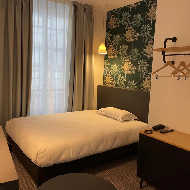 غرفة مفردة، HOTEL DE SUEZ 1/10