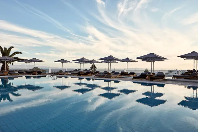 Room, with Pool، Myconian Ambassador Relais and Chateaux 1/1