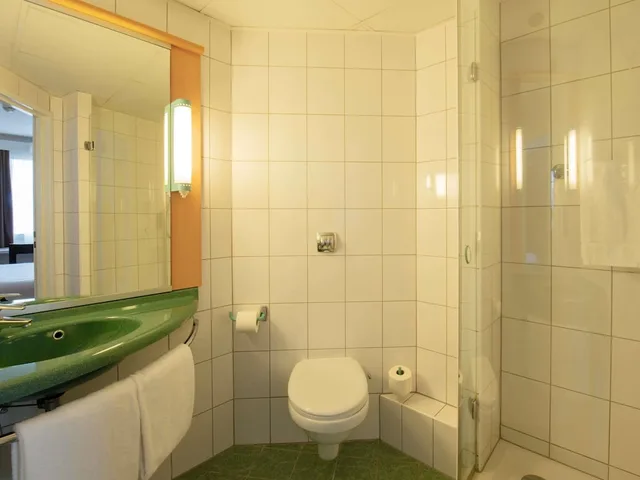 جناح جونيور بسرير مزدوج بشرفة مع أريكة، Ibis Warszawa Stare Miasto (Old Town) 7/7
