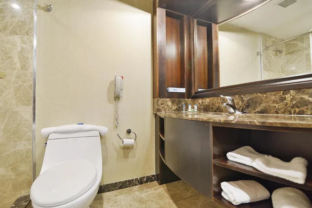 غرفة بسريرين مزدوجين، Woodbine Hotel and Suites 3/7