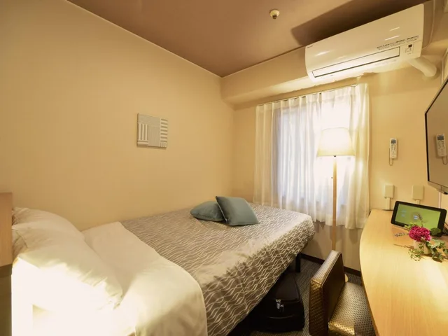 غرفة مفردة للمدخنين، Yokohama Heiwa Plaza Hotel 1/6
