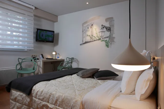 غرفة أساسية بسرير كوين، Best Western Plus Hotel and SPA Le Schoenenbourg 3/6