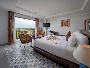 Honeymoon, Suite, River View, Balcony, Hoi An Odyssey Hotel 1/1