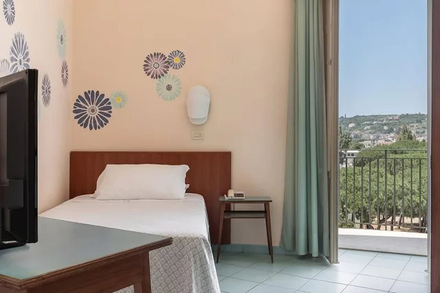غرفة سوبيريور مفردة بسريرين منفصلين، Hotel Serapo 2/8