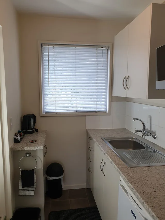 استوديو بسرير كوين، NORTHCOTE MOTOR LODGE 8/9