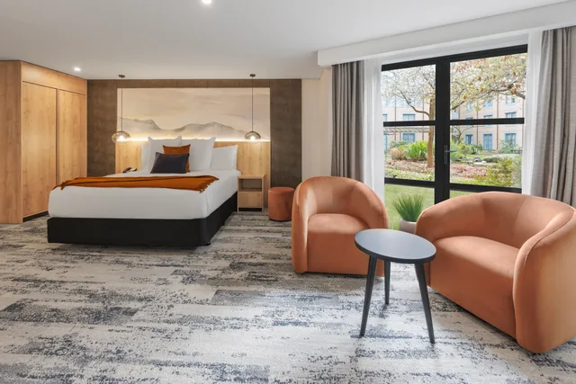 Luxury, Suite, King Bed, Extra Beds، Millennium Hotel Queenstown 2/4