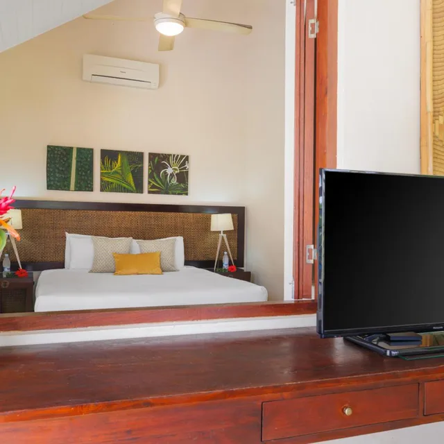 Garden View Pool Apartment، Mangoes Resort - Adults Only 2/5