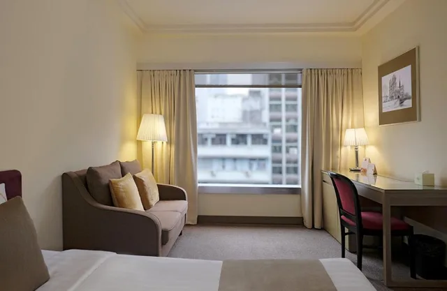 Superior, Twin Beds, Smoking, Prudential Hotel 3/3