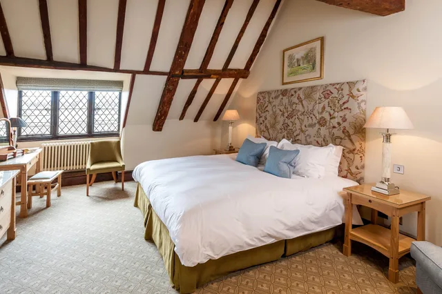 غرفة بريميير ديلوكس بسرير كينج مع أريكة، Amberley Castle 1/4