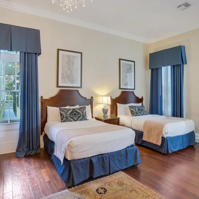 جناح جونيور بسريرين كوين، Andrew Jackson Hotel 1/6