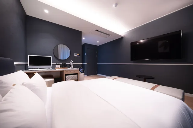 غرفة قياسية بسرير مزدوج، Browndot Hotel Suwon City Hall 1/4