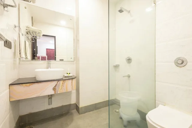 HOTEL COSMO، Karol Bagh، دلهي 48/55