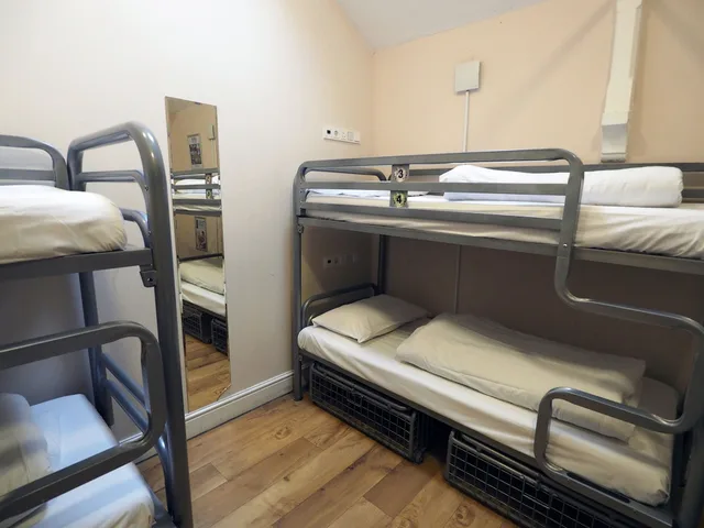 Private, 4 Bedrooms, 2 Bunk Beds، St Christopher S Inn Hostels 1/3