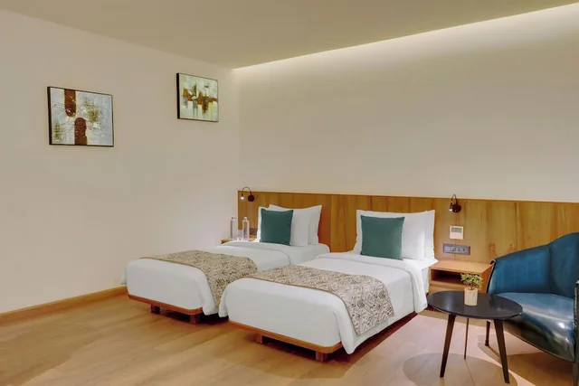 غرفة بريميوم بسريرين منفصلين للمدخنين، The Fern Residency Jamnagar 2/4