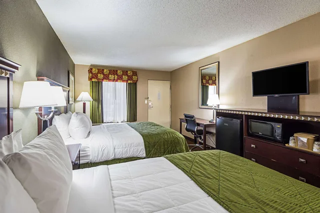 غرفة بسريرين كوين، Quality Inn & Suites Greenville - Haywood Mall 3/7