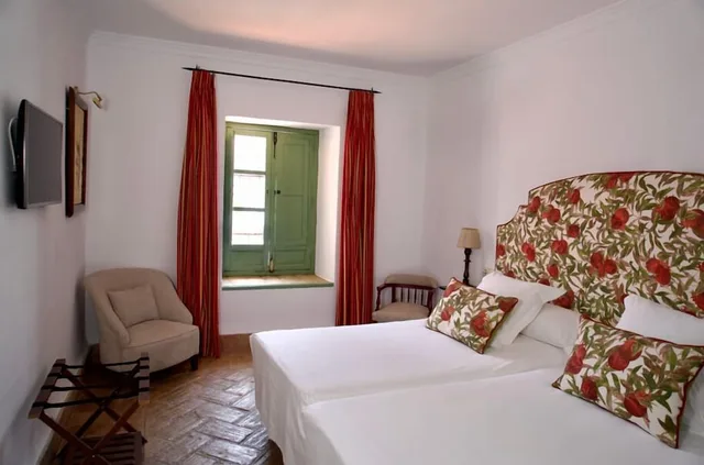 غرفة كلاسيكية بسرير مزدوج، Monasterio de San Francisco 2/10