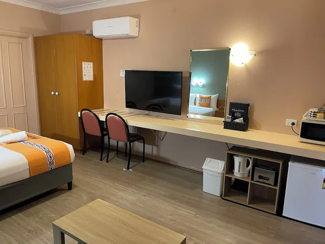 غرفة قياسية بسرير كوين، Philadelphia Motor Inn 4/10
