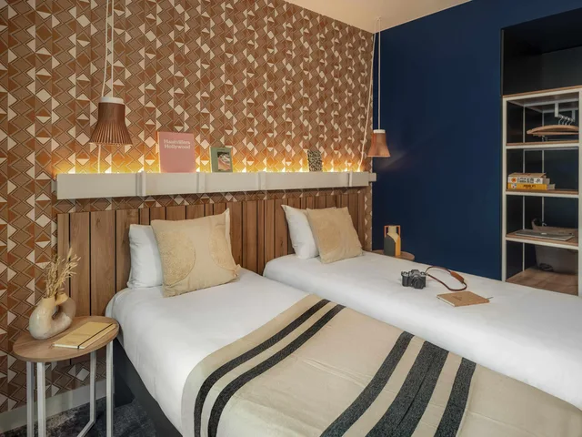 غرفة قياسية بسريرين، Ibis Paris Gare Montparnasse Catalogne 2/5
