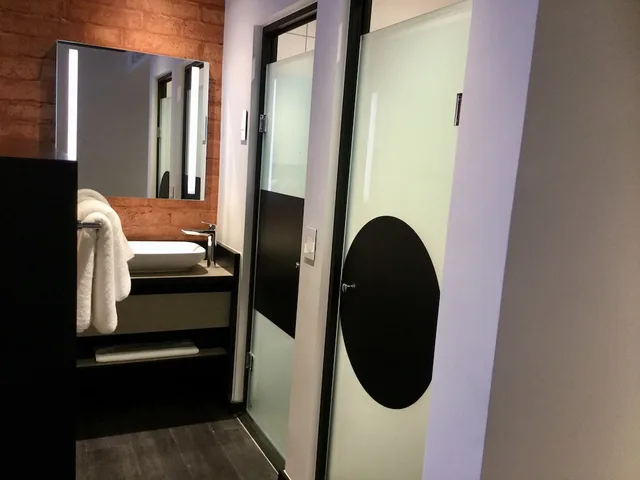 جناح بسرير كينج، Onomo Hotel Kigali 5/5