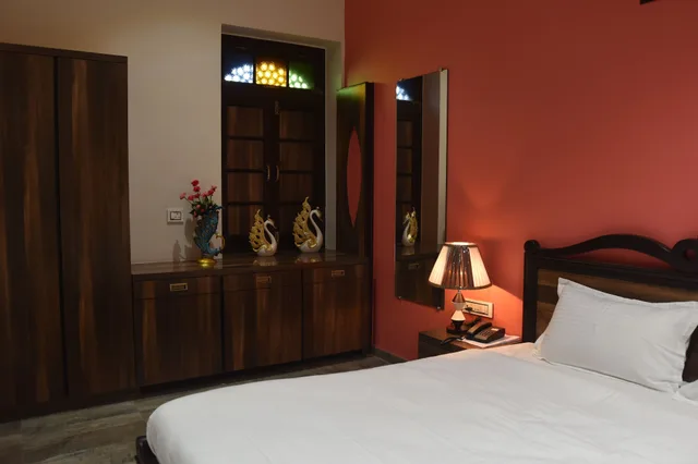 Super, Deluxe, Double Bed, Jaipur Hotel New 1/5