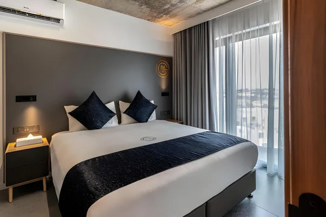 جناح تنفيذي بسرير مزدوج أو سريرين منفصلين بإطلالة على المرفأ بغرفة نوم واحدة، Grands Suites Hotel Residences & Spa 1/1