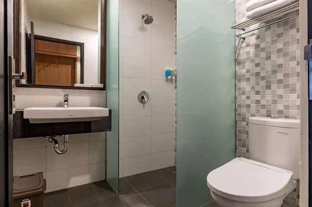 جناح ديلوكس بسرير مزدوج وسرير فردي، Ab Hotel Kuta 8/8