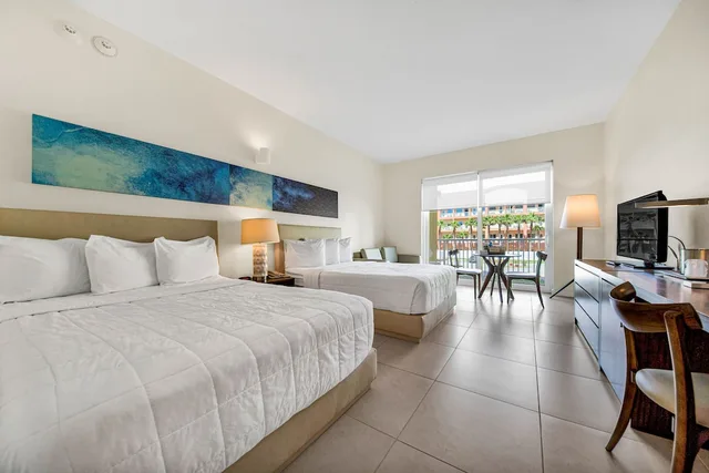 Deluxe, 2 Double Beds, Resort View، Peninsula Island Resort Spa All Suites 1/5