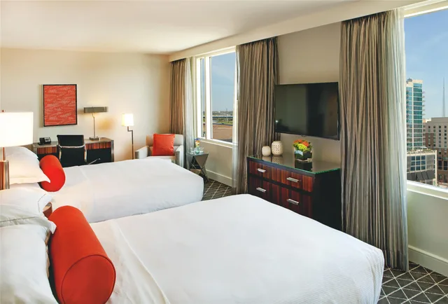 غرفة تنفيذية بسرير مزدوج بإطلالة على المدينة، HILTON NASHVILLE-DOWNTOWN 1/2