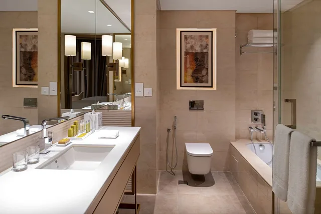 جناح عائلي بـ3 غرف نوم، دبل تري من هيلتون الرياض المركز المالي(DoubleTree by Hilton Riyadh Financial District) 4/10