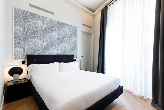 Deluxe, Coolrooms Malda 1/2