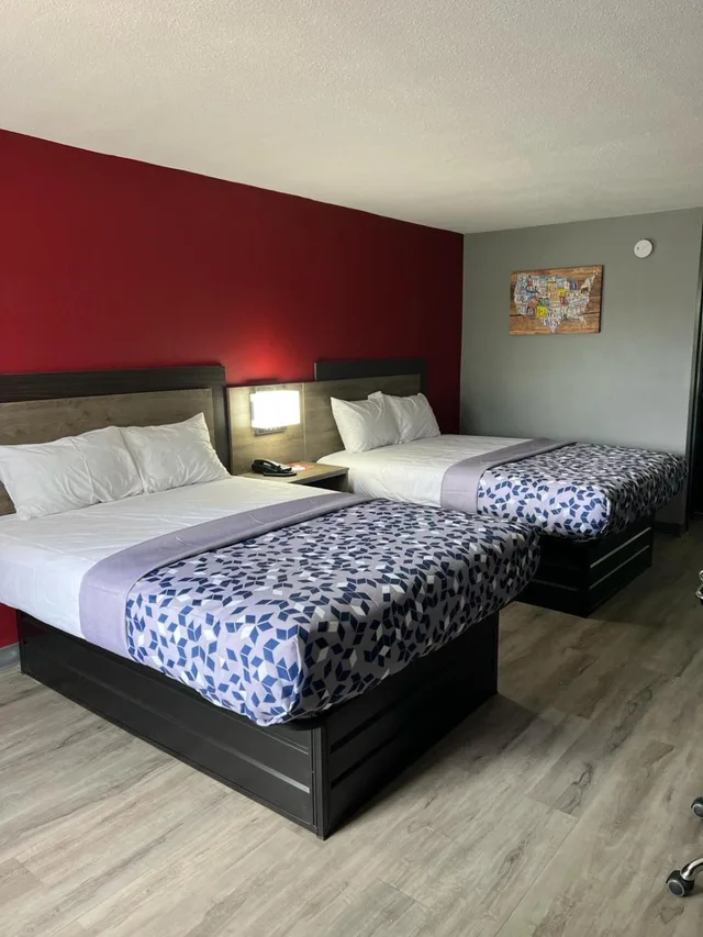 غرفة بسرير كوين لذوي الإعاقة، Econo Lodge Kennett 1/7