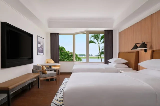غرفة ديلوكس بسريرين مزدوجين بإطلالة على الحديقة، Sheraton Jakarta Soekarno Hatta Airport 3/10