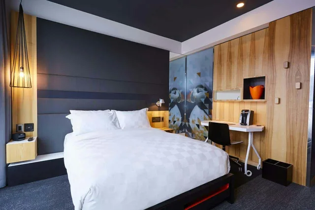 غرفة بسرير كوين، Alt Hotel St Johns 1/2