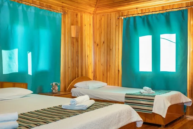 غرفة قياسية ثلاثية بسرير كوين وسرير فردي، Likya Yanartas Bungalow & Apart 3/10