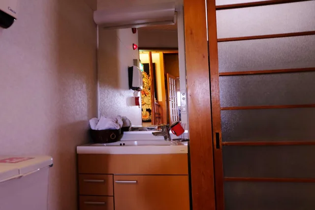 غرفة صغيرة بسريرين منفصلين، Hinodeya Ryokan 3/10