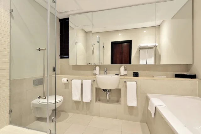 بنتهاوس فاخر بسرير كينج بغرفتي نوم، The Raphael Penthouse Suites 4/5