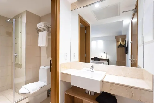 Ntt1 Standard Twin Beds، Tryp by Wyndham Brasilia Nacoes 5/7