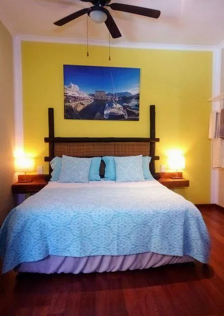 غرفة قياسية بسرير مزدوج بغرفة نوم واحدة، Khashamongo Guesthouse 1/1