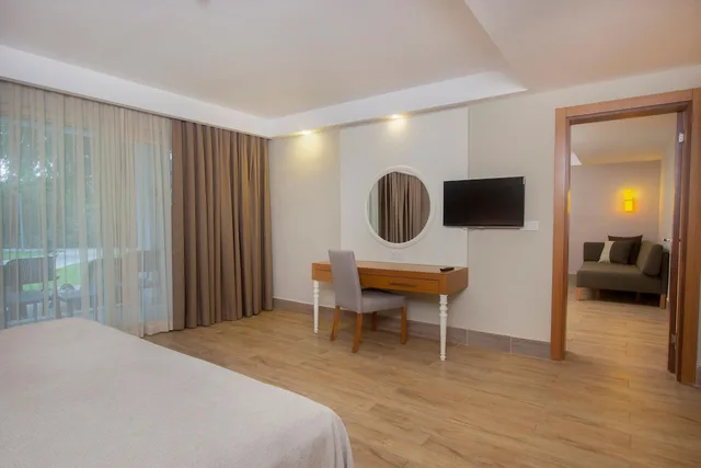 جناح عائلي بسرير مزدوج مع أريكة، Sherwood Exclusive Kemer 3/7
