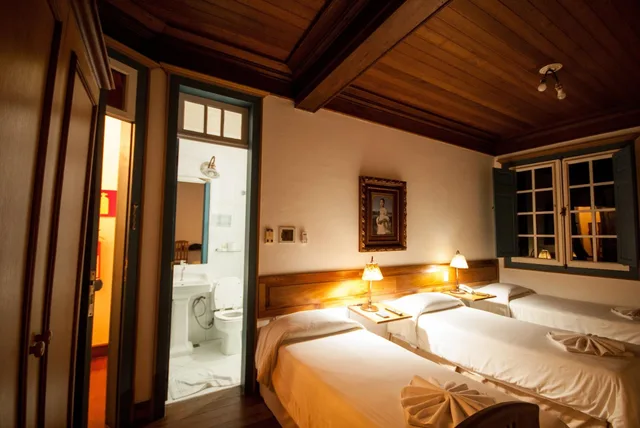 غرفة سوبيريور ثلاثية بإطلالة على المسبح، Hotel Solar de Maria 5/10