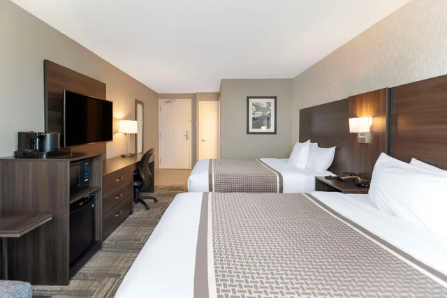 Room, 2 Queen Beds, Best Western Milton 3/6
