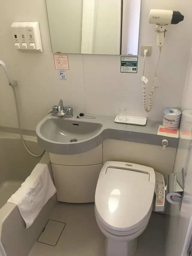 غرفة بسريرين منفصلين، R B Hotel Hachioji 5/5