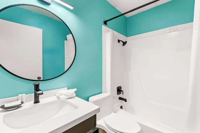 غرفة قياسية بسرير كينج، Maverick Hotel Eugene Near University, Ascend Hotel Collection 6/7