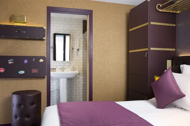 غرفة متصلة عائلية بسريرين مزدوجين، Whistler Hotel 4/6