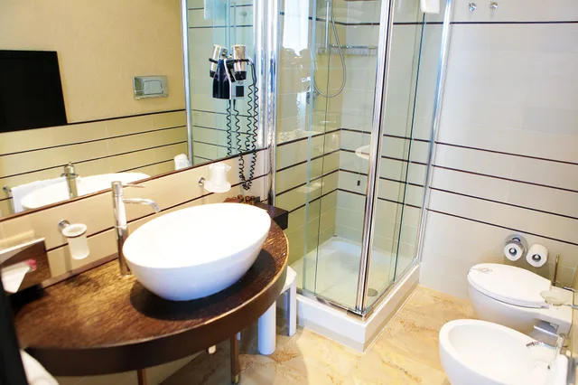 غرفة عائلية قياسية، B&B HOTEL Napoli San Mauro 1/2