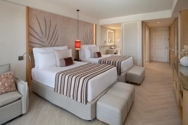 جناح جونيور بإطلالة جزئية على البحر، Dreams Playa Esmeralda Resort & Spa 1/4