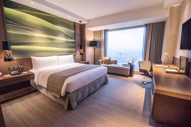 غرفة سوبيريور بسرير كينج وسرير كوين، Marco Polo Ortigas Manila 4/6