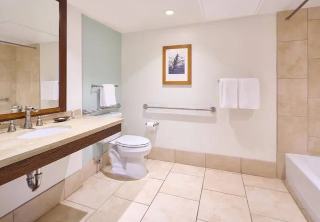 Lanai, Suite, Ocean Front, Accessible، Royal Lahaina Resort and Bungalows 2/2
