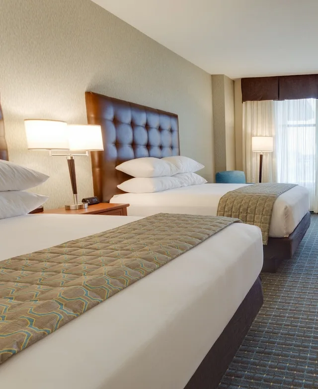 غرفة ديلوكس بسريرين كوين، Drury Plaza Hotel St. Louis St. Charles 1/4